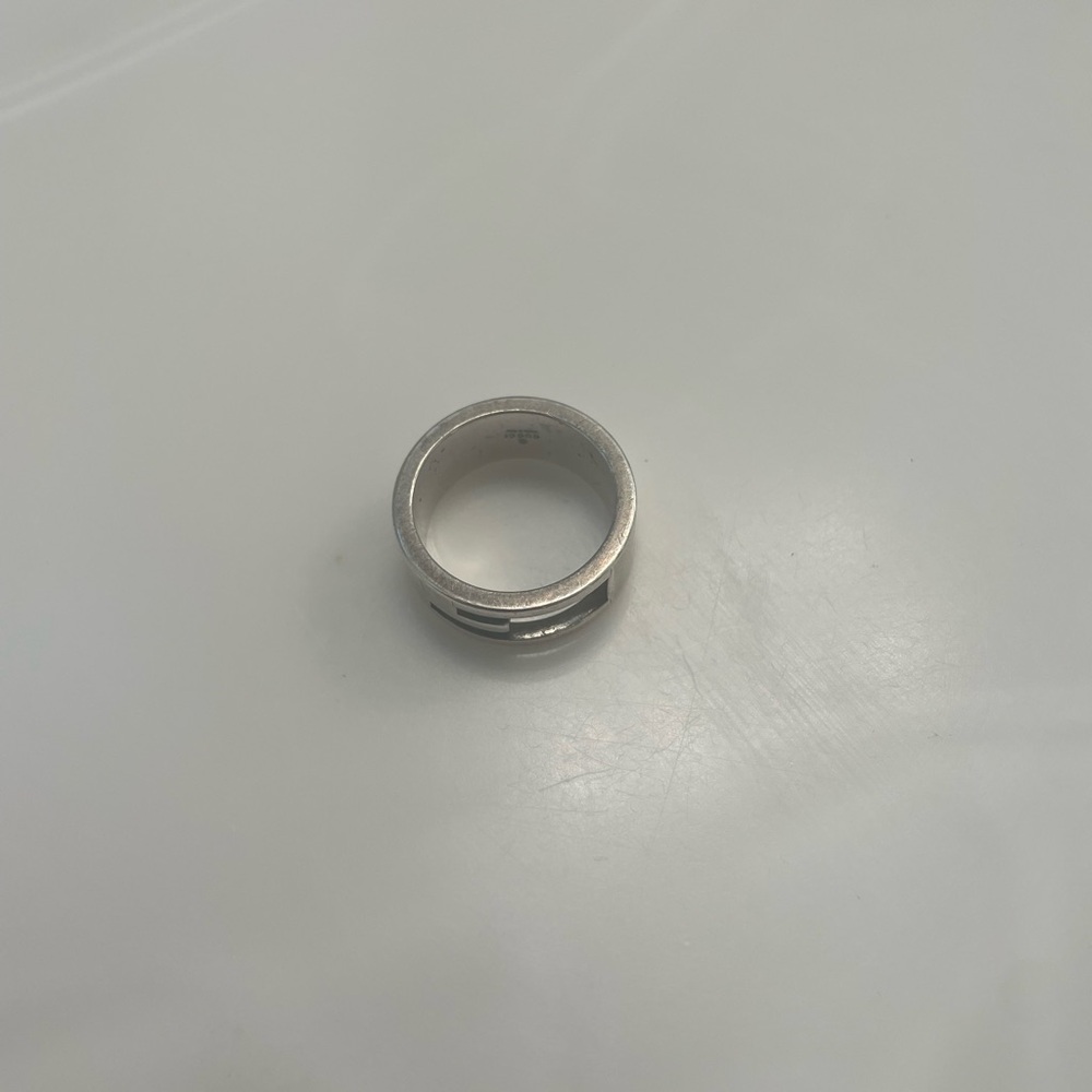 Lovely used Gucci 925 Polished Silver Band - Picture 9 of 11